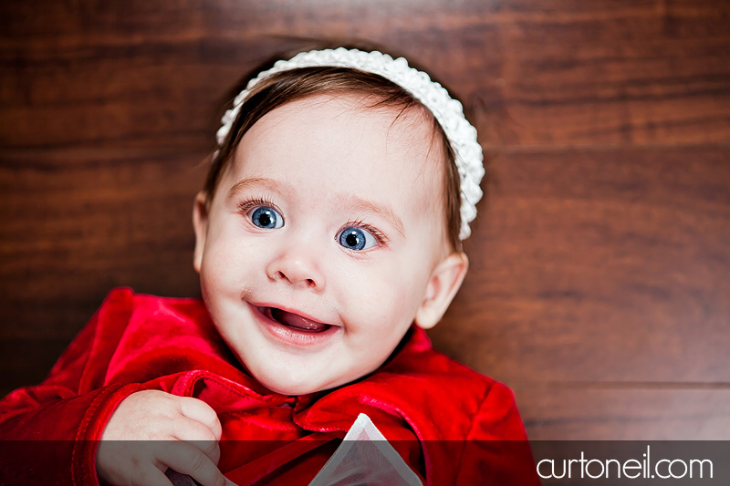 Sault Ste Marie Baby Photography - Jadyn - Christmas photo session, big eyes