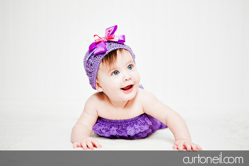 Sault Ste Marie Baby Photography - Jadyn - Christmas photo session, big eyes