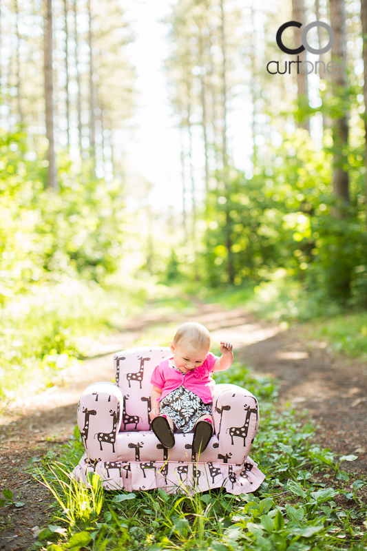 Sault Ste Marie Baby Photography - Elizabeth - 6 month sneak peek at Hiawatha with her chair