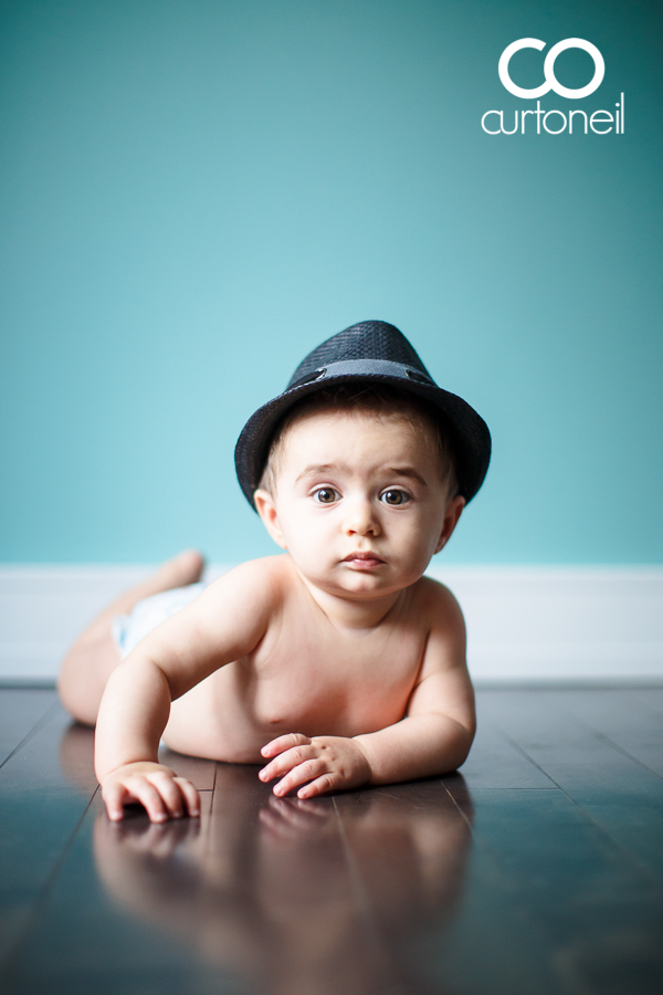 Sault Ste Marie Baby Photography - Lucah - Six months old, sneak peek, hat, wood floor
