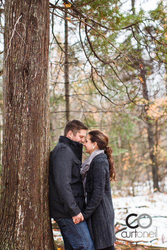 Sault Ste Marie Engagement Photography - Amanda and Allan - Wishart Park, snow, fall, balloon