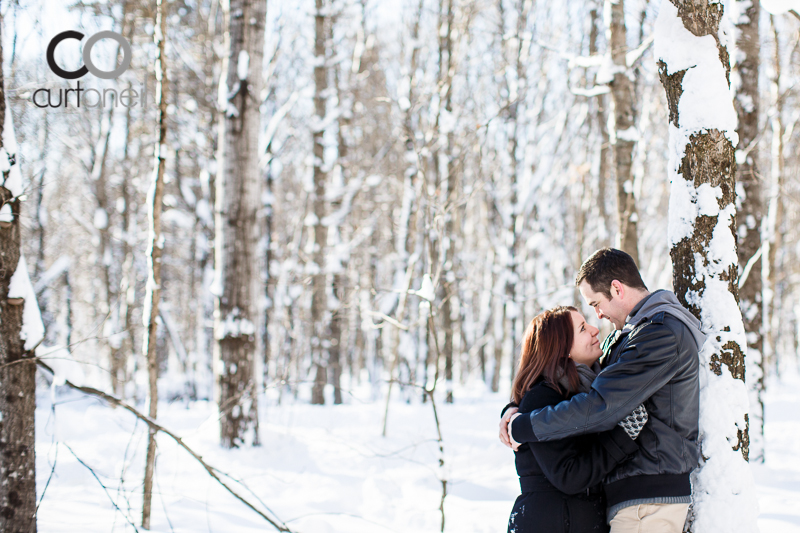 Sault Ste Marie Engagement Photography - Kendra and Chris - winter, snow, cold, Wishart Park