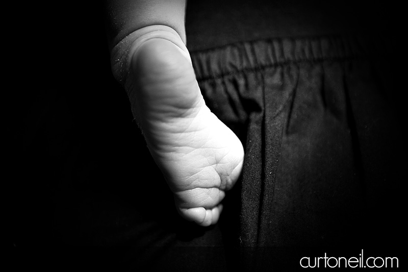 Newborn photography - Charlie - baby foot