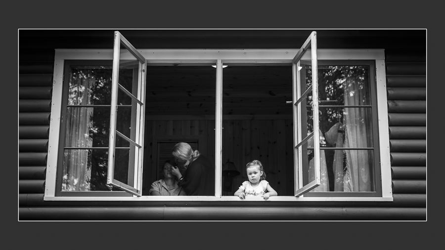 Sault Ste Marie Wedding Photographer - Waiting For Her Prince - Judge