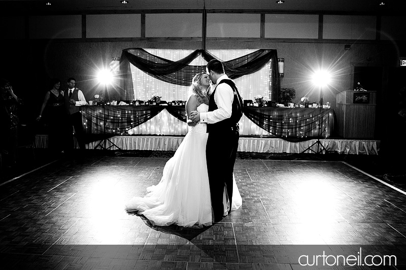 Sault Ste Marie Wedding Photography - Amanda and Chris - fall, Water Tower Inn