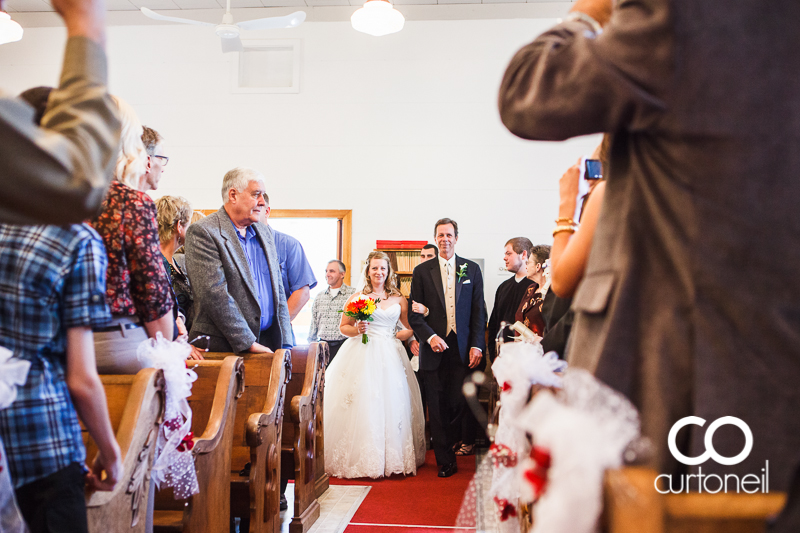 Sault Ste Marie Wedding Photography - Amanda and Denis - farm, summer wedding, hay bales