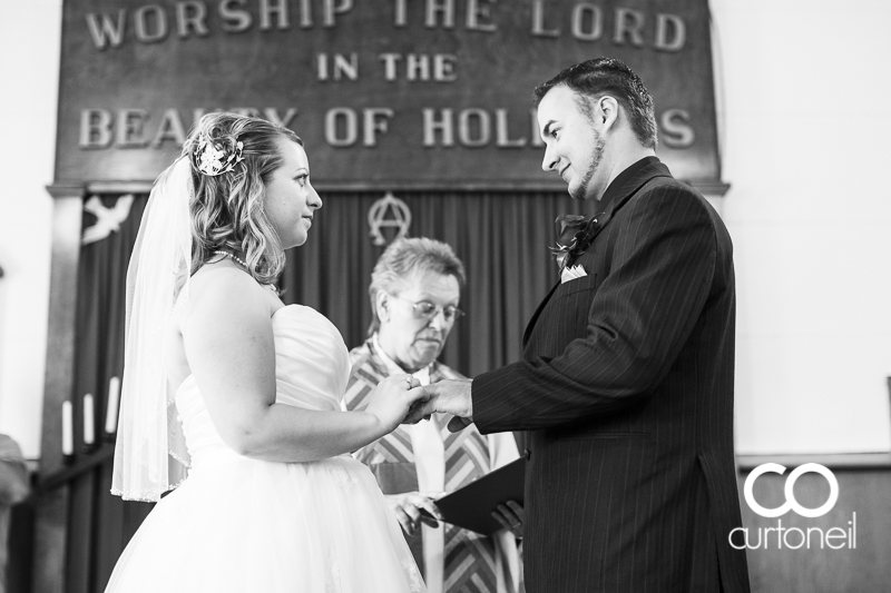 Sault Ste Marie Wedding Photography - Amanda and Denis - farm, summer wedding, hay bales