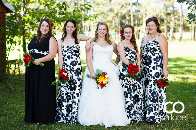Sault Ste Marie Wedding Photography - Amanda and Denis - farm, summer wedding, hay bales