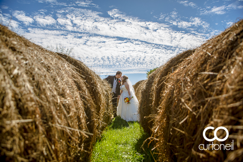 Sault Ste Marie Wedding Photogrpahy - Amanda and Denis - Echo Bay, farm, hay bales