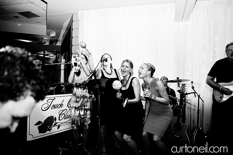 Sault Ste Marie Wedding Photography - Chelsea and Trevor - Arboretum, rain, Marconi
