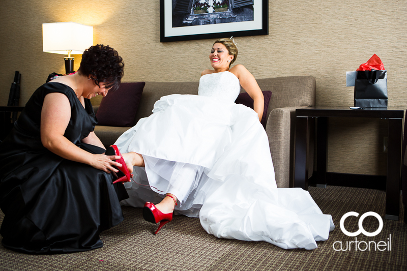 Sault Ste Marie Wedding Photography - Kerry and Dom - boardwalk, cold, fall, Marconi