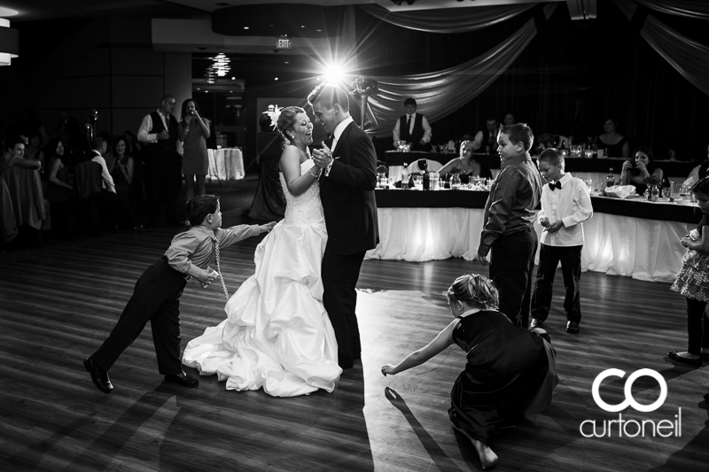 Sault Ste Marie Wedding Photography - Kerry and Dom - boardwalk, cold, fall, Marconi
