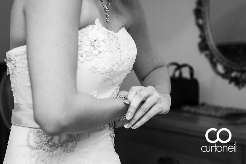Sault Ste Marie Wedding Photography - Lisa and Hank - St. Joseph Island, fall, cold, outdoor wedding