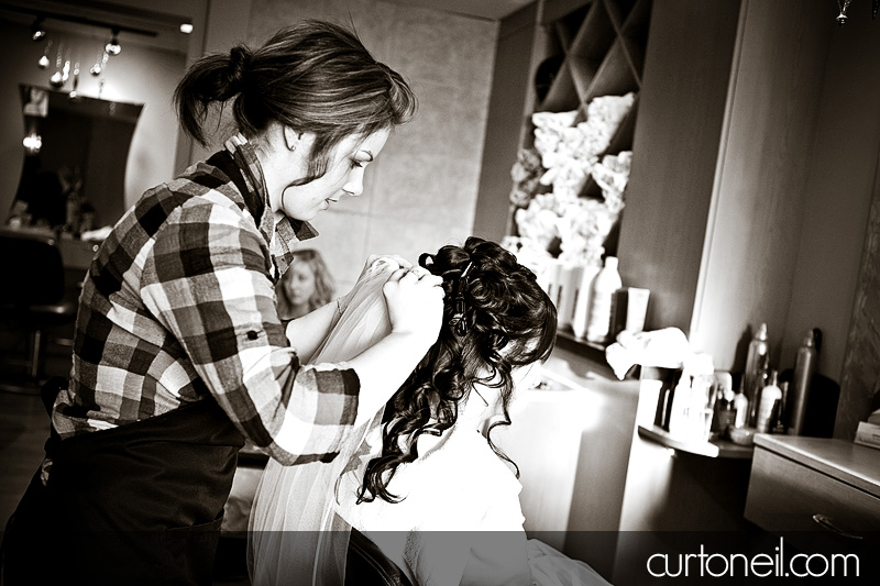 Winter Wedding - Getting veil put on at salon - Curt O