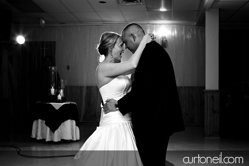 Sault Ste Marie Wedding Photography - Lisa and Scott - winter cold
