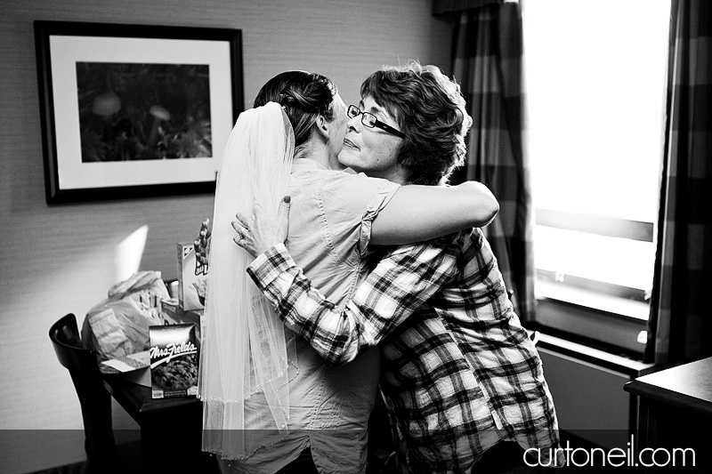 Sault Ste Marie Wedding Photography - Melissa and Jacey - rain, fall, Water Tower Inn