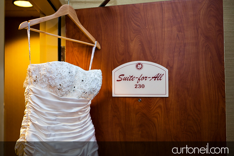 Sault Ste Marie Wedding Photography - Melissa and Jacey - rain, fall, Water Tower Inn