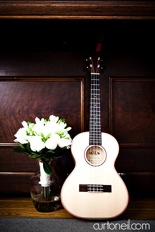 Sault Ste Marie Wedding Photography - Mary and Steve - ukulele and flowers