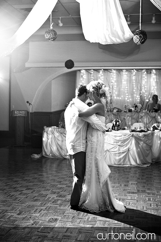 Sault Ste Marie Wedding Photography - Rachel and Ryan - first dance