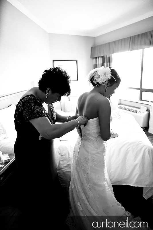Sault Ste Marie Wedding Photography - Sonia and Jason - Water Tower Inn, Clergue Park, downtown, Art Gallery