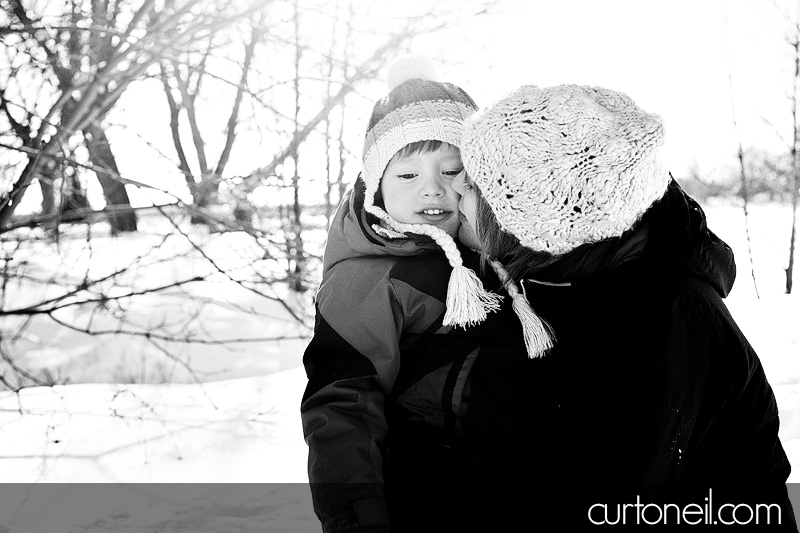 Sault Ste Marie Family Photography - Cathi and Julian - Bellevue Park in Winter